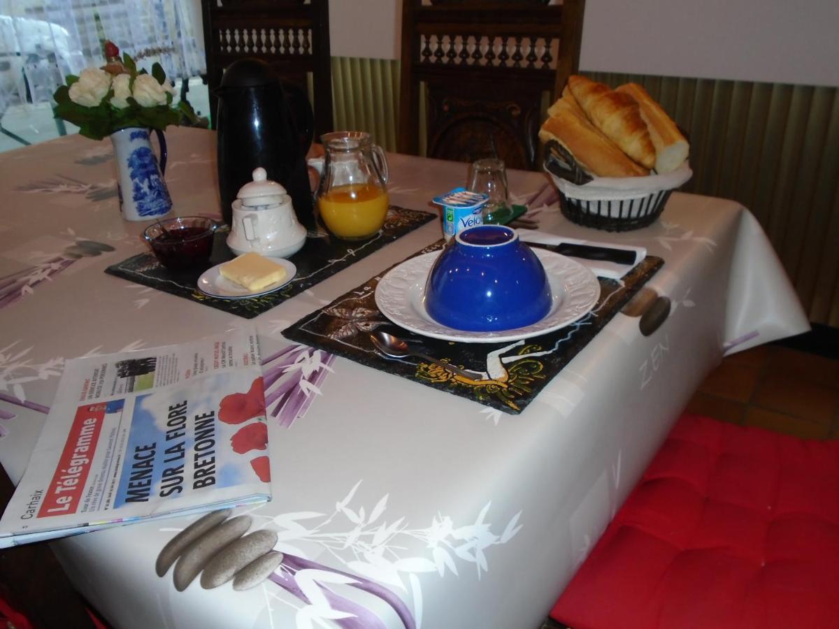 La Mare Aux Fees Bed & Breakfast Уегоа Екстериор снимка